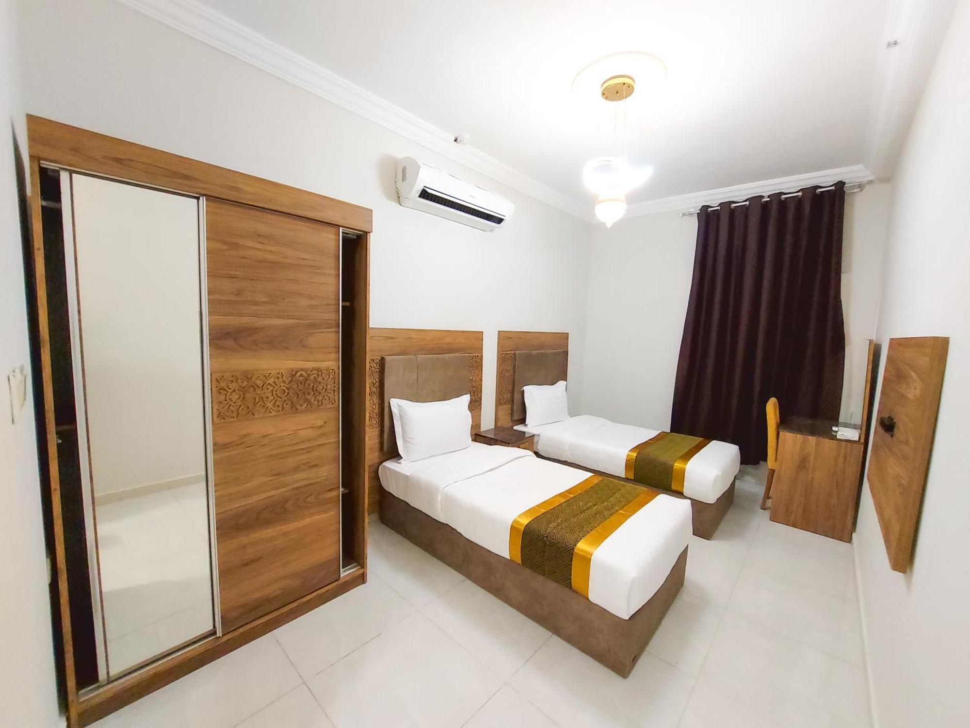 Iwan Alandalusia Alrehab Aparthotel Jeddah Exterior photo