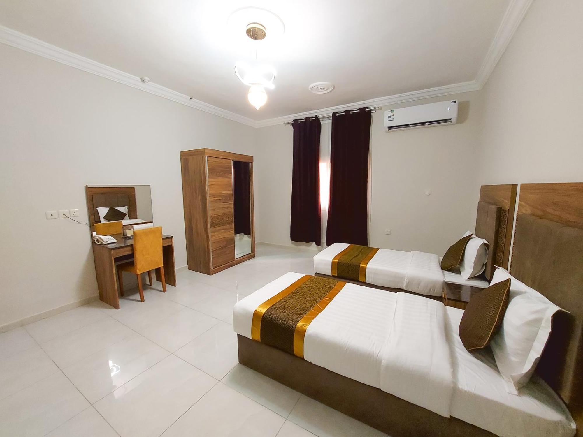 Iwan Alandalusia Alrehab Aparthotel Jeddah Exterior photo