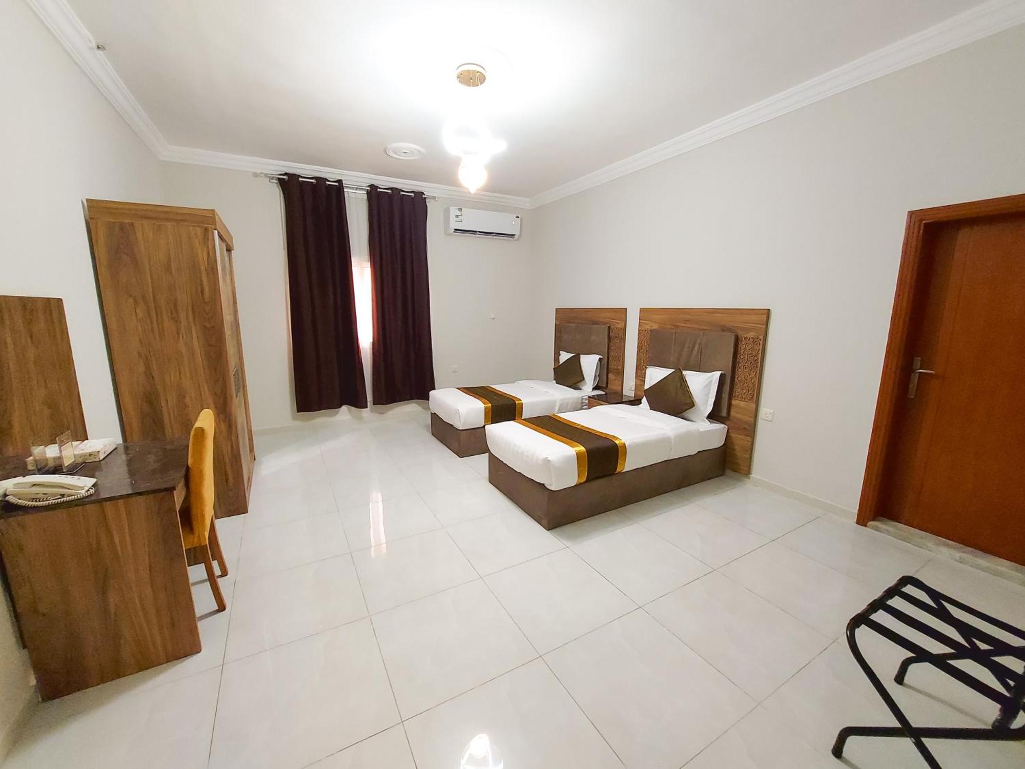 Iwan Alandalusia Alrehab Aparthotel Jeddah Exterior photo